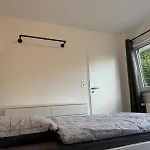 Lejlighed Modern & Zentral In Lev, Schnell In Koeln Ddorf, Schnelles Wifi, Netflix Leverkusen