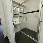 Διαμέρισμα Modern & Zentral In Lev, Schnell In Koeln Ddorf, Schnelles Wifi, Netflix
