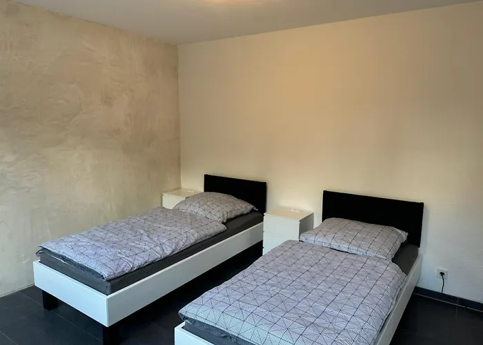 Modern & Zentral In Lev, Schnell In Koeln Ddorf, Schnelles Wifi, Netflix Leverkusen